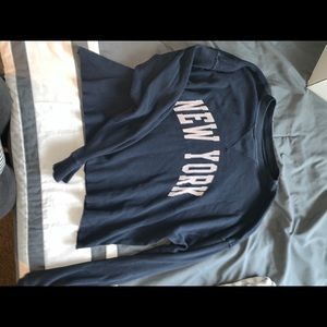 Brandy Melville New York long sleeve